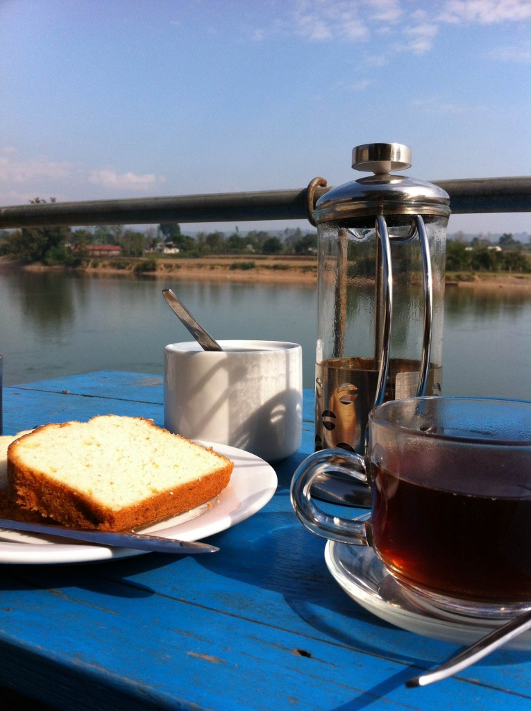 ミャンマー　北部　シーポー　カフェ　Coffee