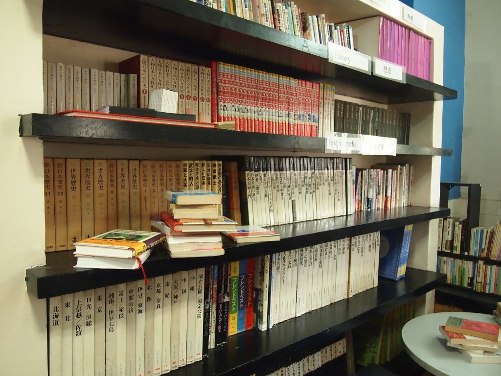 プネ　インド　ホームステイ　日本語　図書館