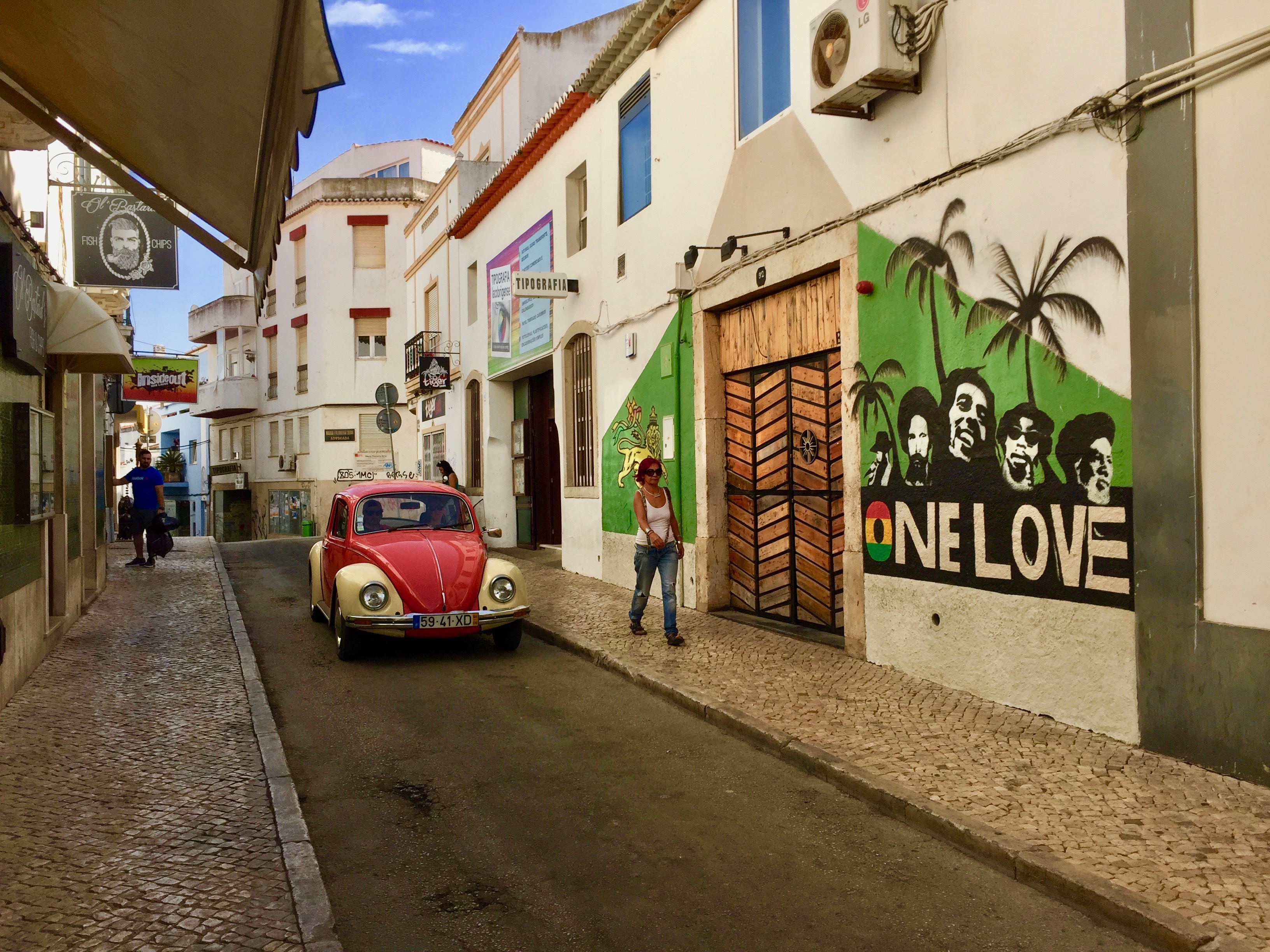 ラゴス　ポルトガル　世界一周　旅　夫婦　海　砂浜　リゾート　絶景